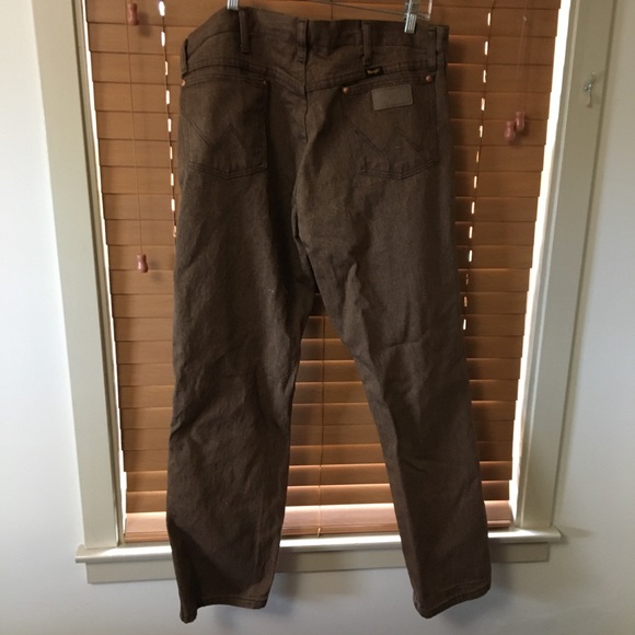 Brown Wrangler Jeans NWOT - Picture 3 of 4